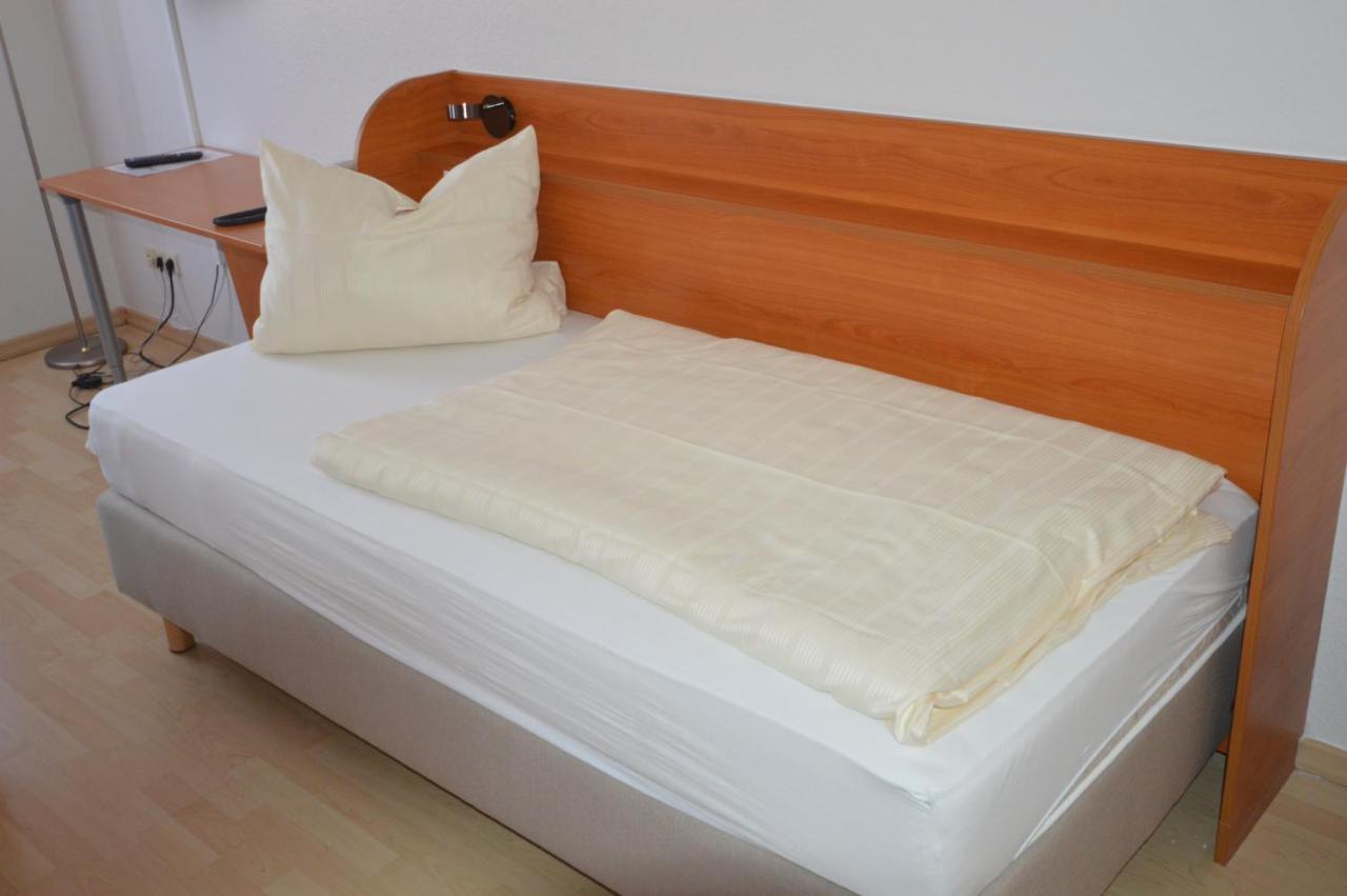 Aktivhotel Alter Kaiser บัดเอมส์ ภายนอก รูปภาพ