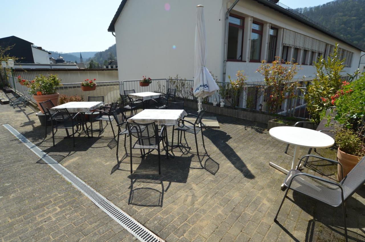 Aktivhotel Alter Kaiser บัดเอมส์ ภายนอก รูปภาพ