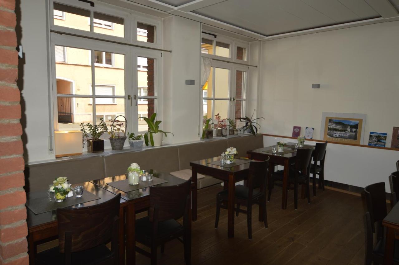 Aktivhotel Alter Kaiser บัดเอมส์ ภายนอก รูปภาพ