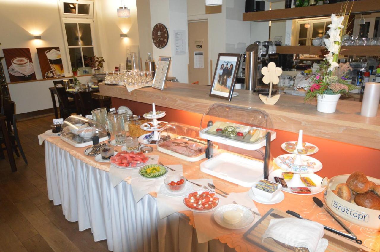 Aktivhotel Alter Kaiser บัดเอมส์ ภายนอก รูปภาพ