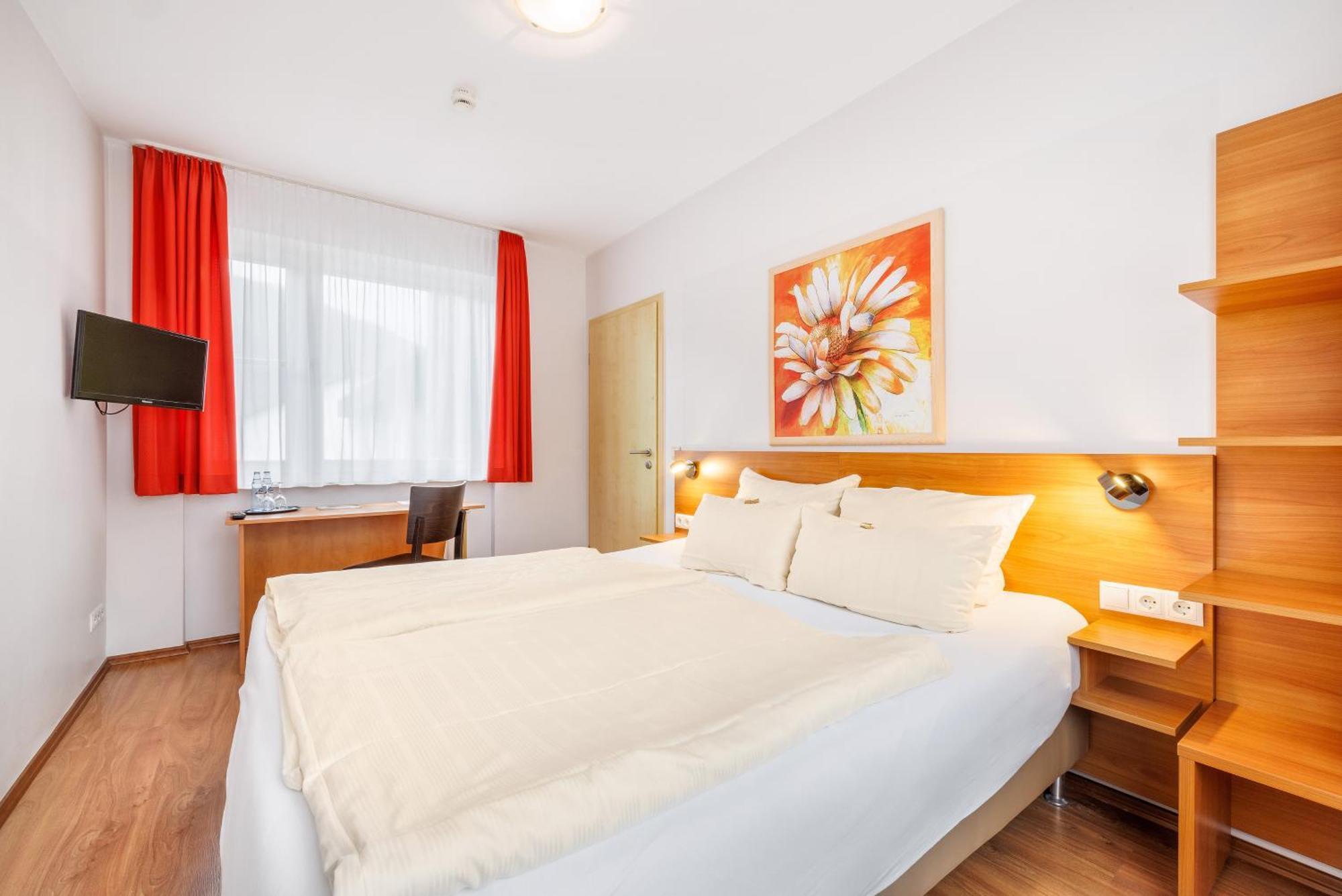 Aktivhotel Alter Kaiser บัดเอมส์ ภายนอก รูปภาพ